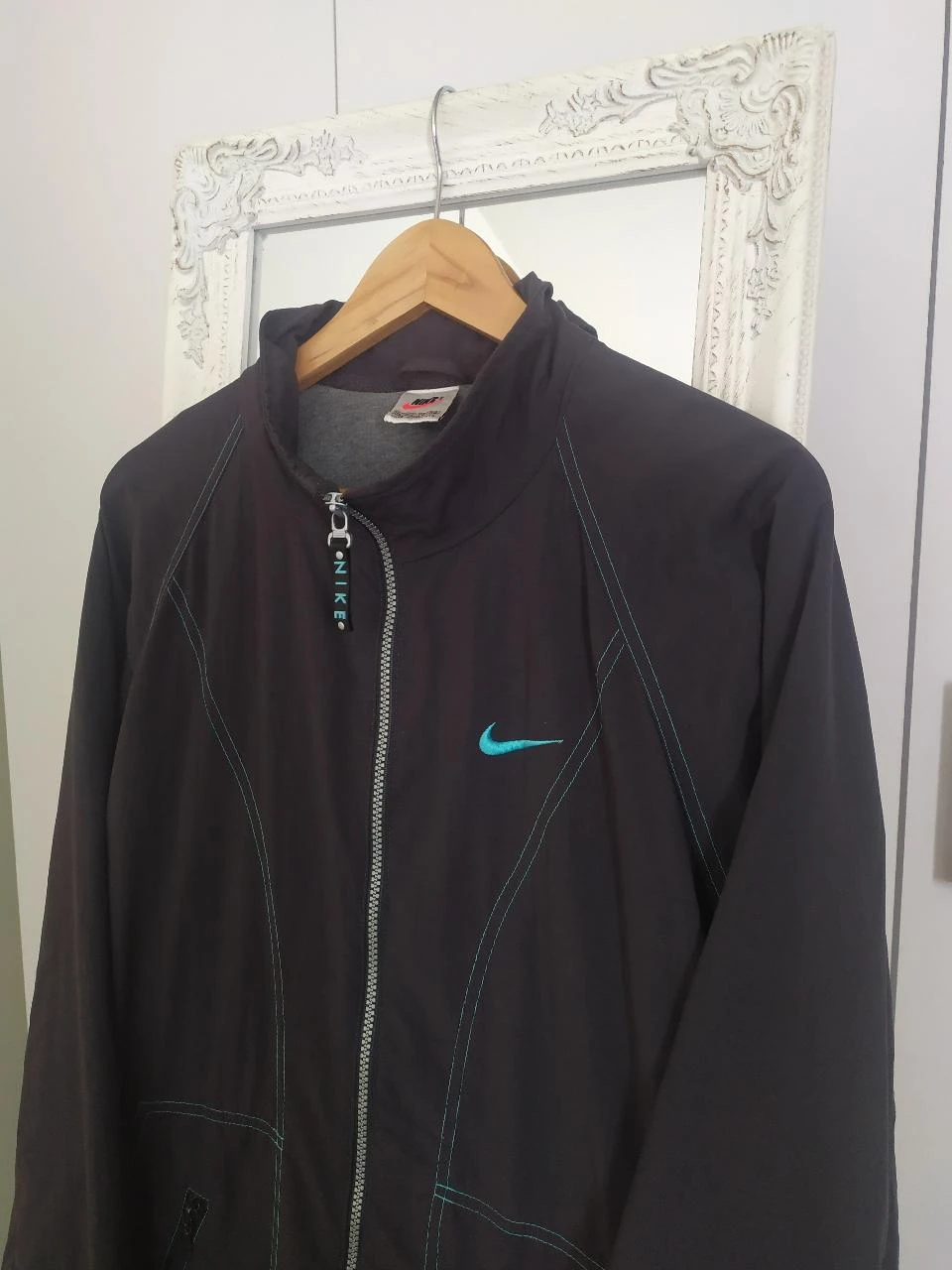 Vintage Y2K Nike XL Dark Gray Nylon Original Windbreaker Jacket